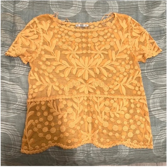 Zara Tops - Chic Yellow Lace Blouse with Intricate Floral Patterns